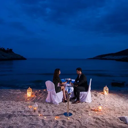 Aeolis Thassos Palace