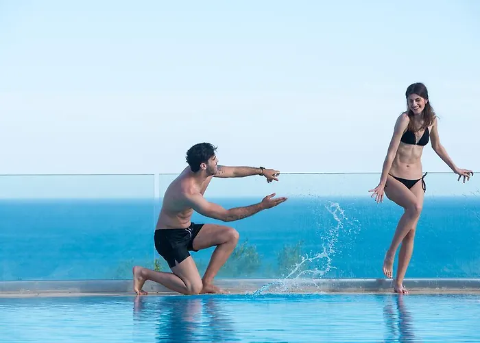 Aeolis Thassos Palace Potos