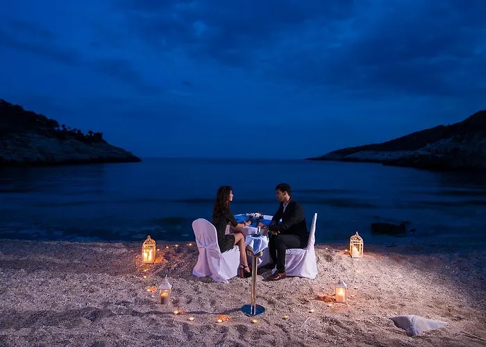 Aeolis Thassos Palace